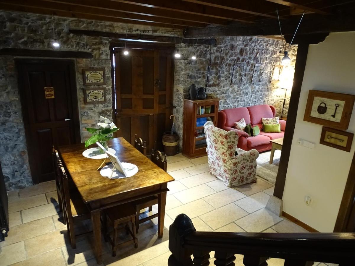 El Colladin Guest House Llerices Ngoại thất bức ảnh