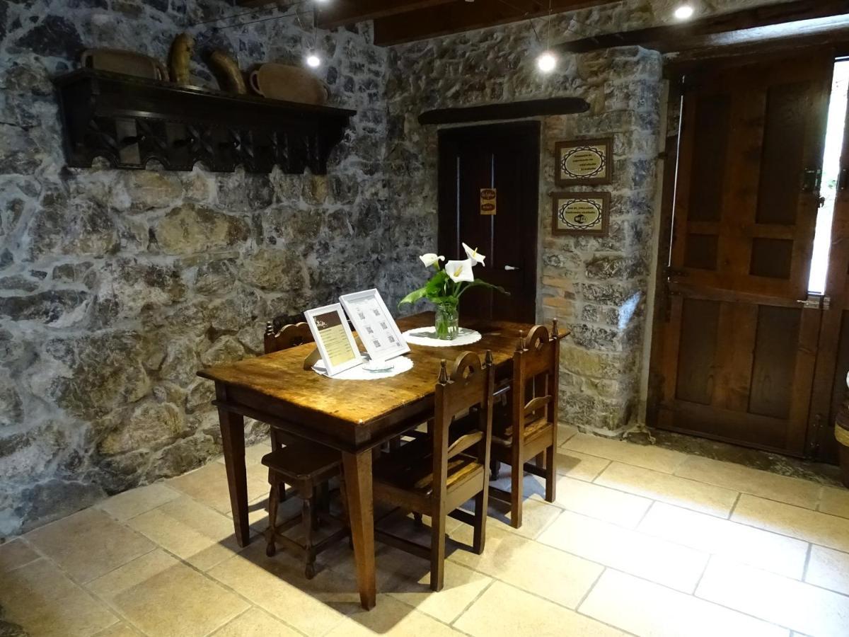 El Colladin Guest House Llerices Ngoại thất bức ảnh