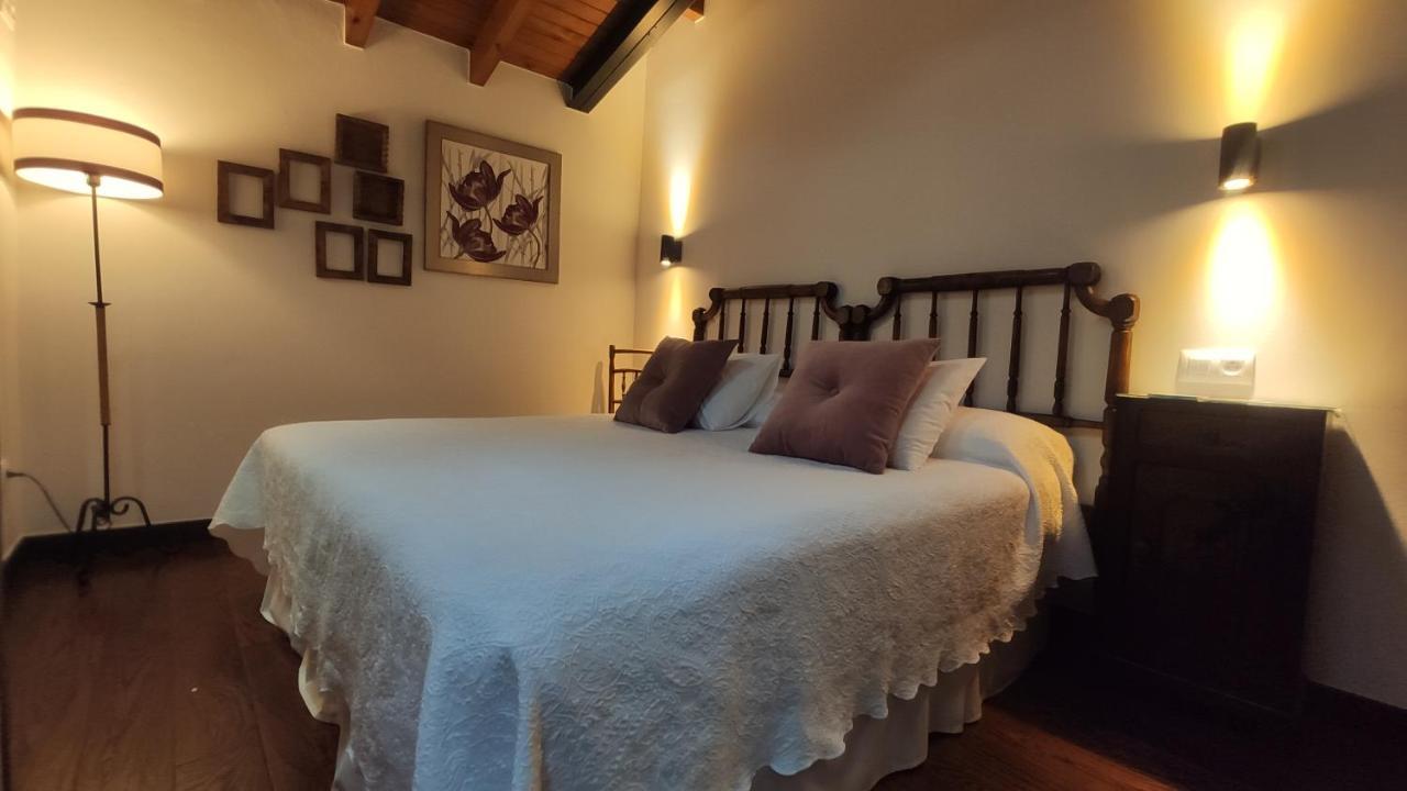 El Colladin Guest House Llerices Ngoại thất bức ảnh