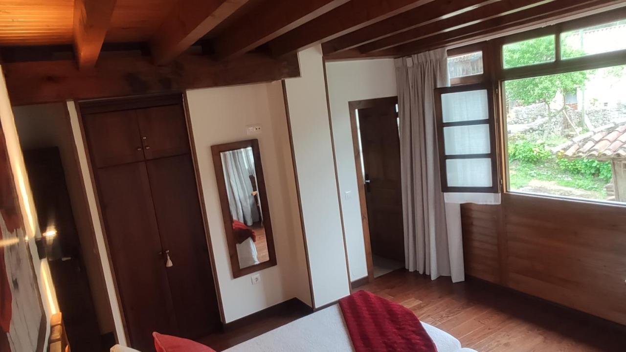 El Colladin Guest House Llerices Ngoại thất bức ảnh