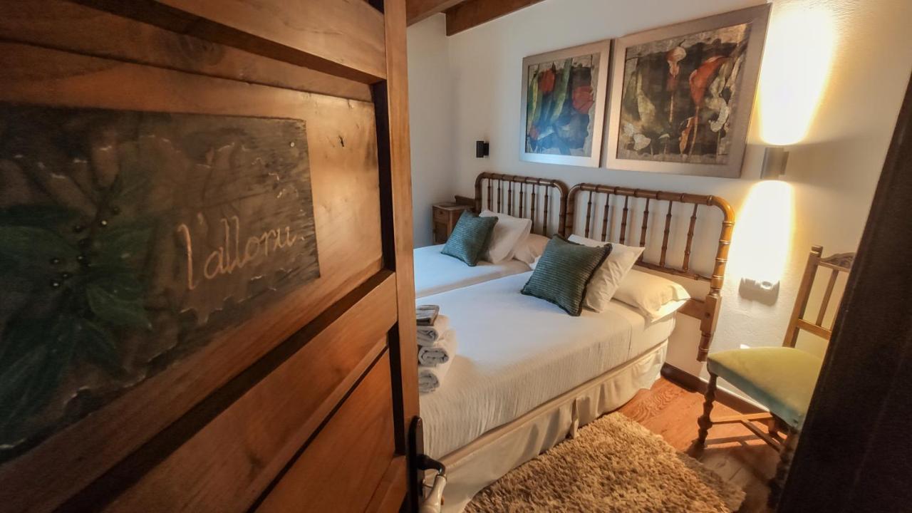 El Colladin Guest House Llerices Ngoại thất bức ảnh